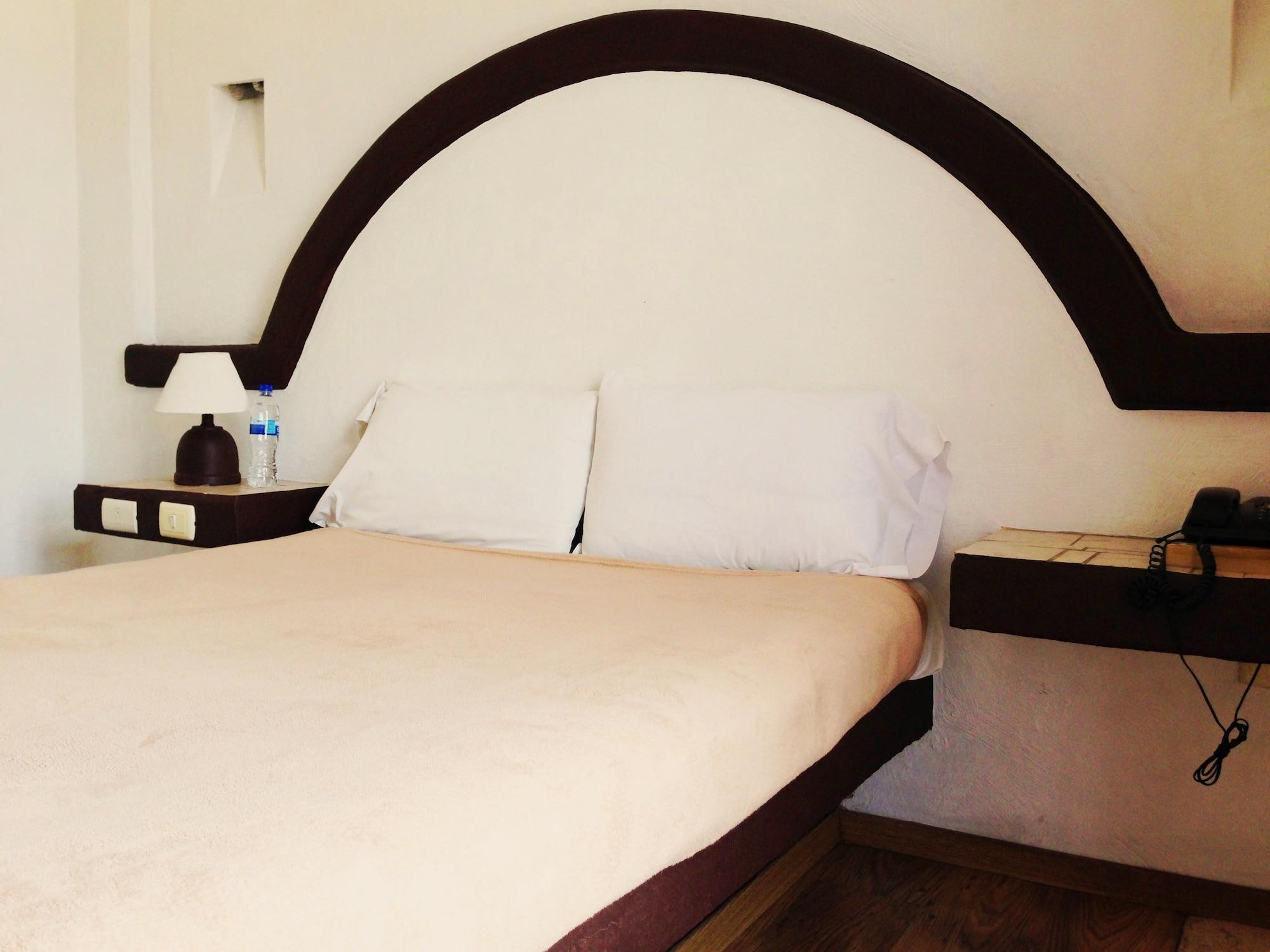 Hotel Plaza Morelia Bagian luar foto