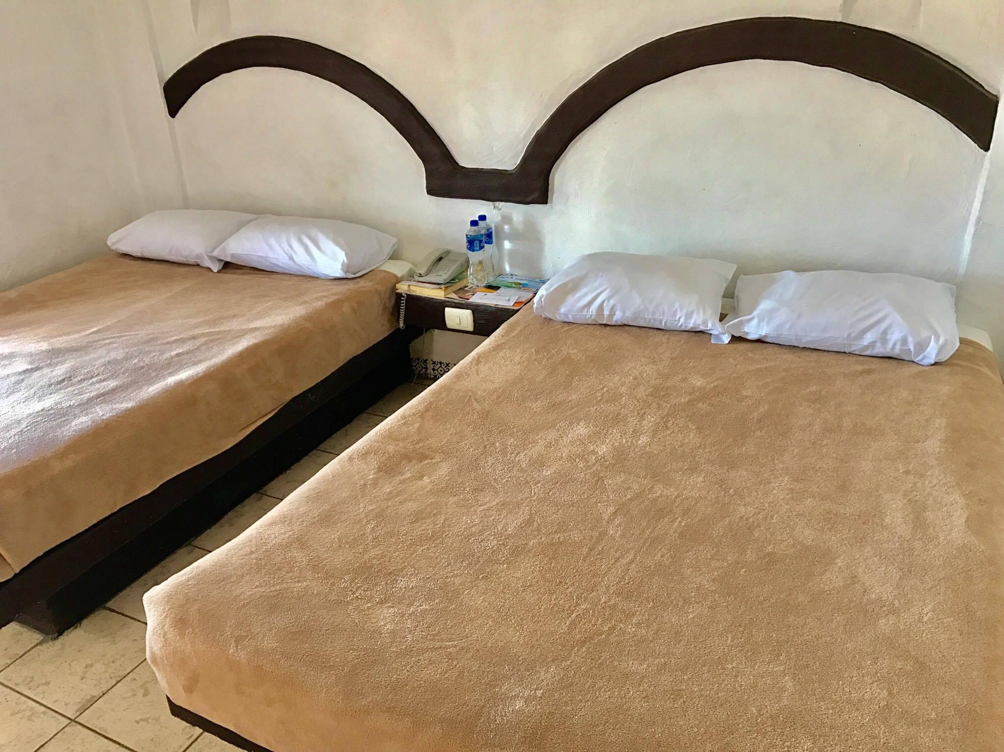 Hotel Plaza Morelia Bagian luar foto