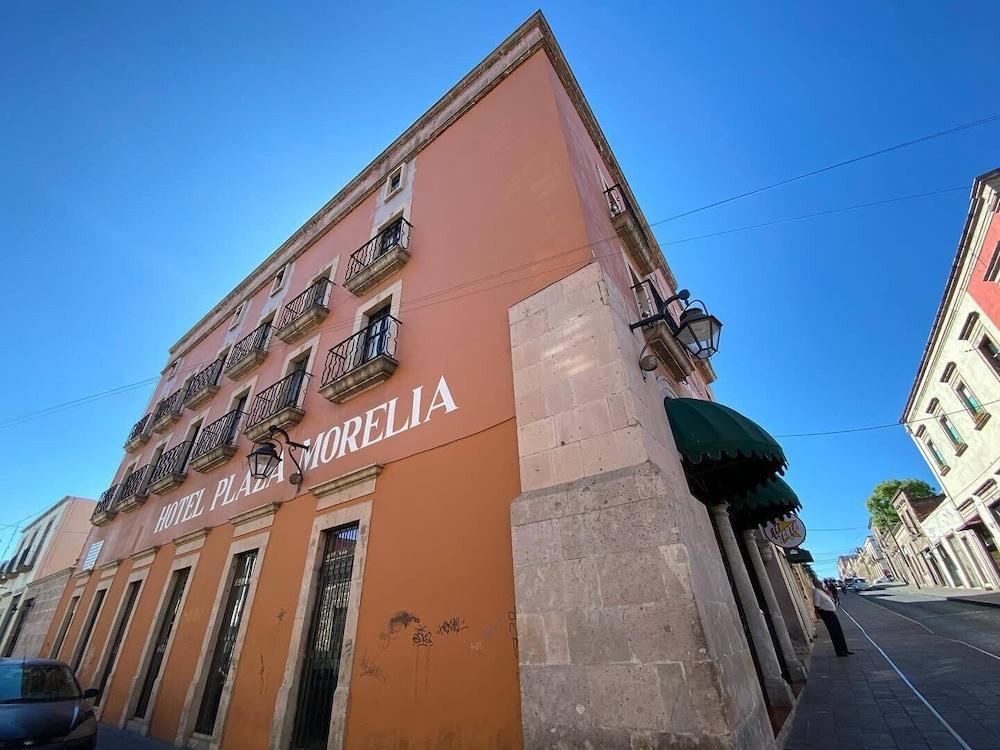 Hotel Plaza Morelia Bagian luar foto