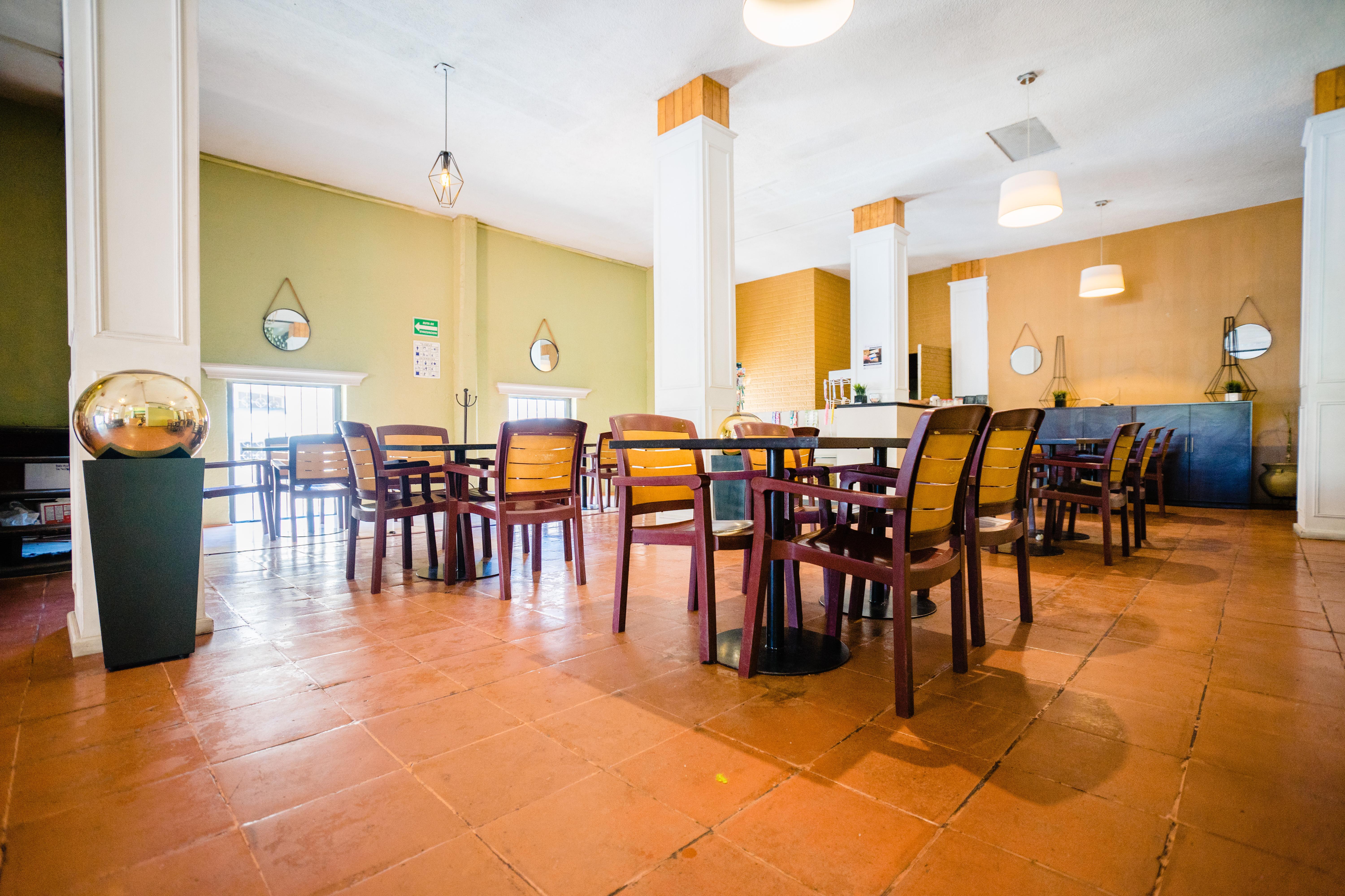 Hotel Plaza Morelia Bagian luar foto